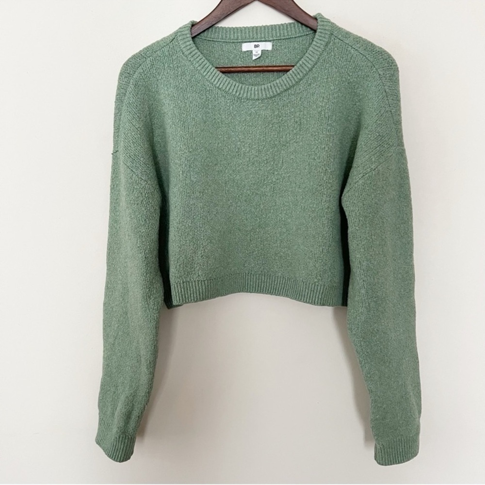 BP Pullover Long Sleeve Cropped Sweater Plush Soft Fabric Sage Green Size Medium